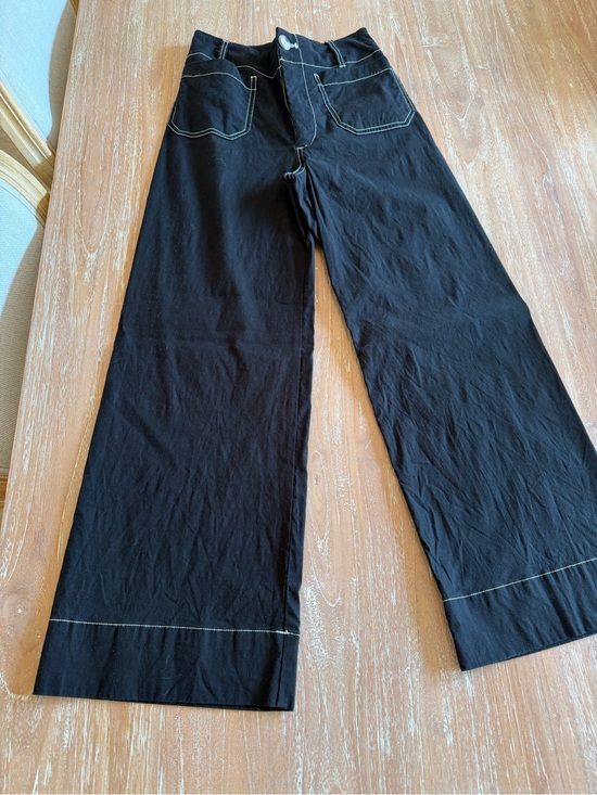 Anthropologie Pants - Anthropologie Black Wide Leg Cropped Pants with Contrast Stitching